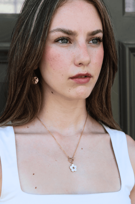 שרשרת פרח פנינה